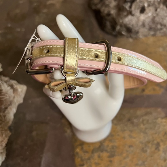 Coach Leather Dog Collar w/Heart Puffy Charm & Bow New